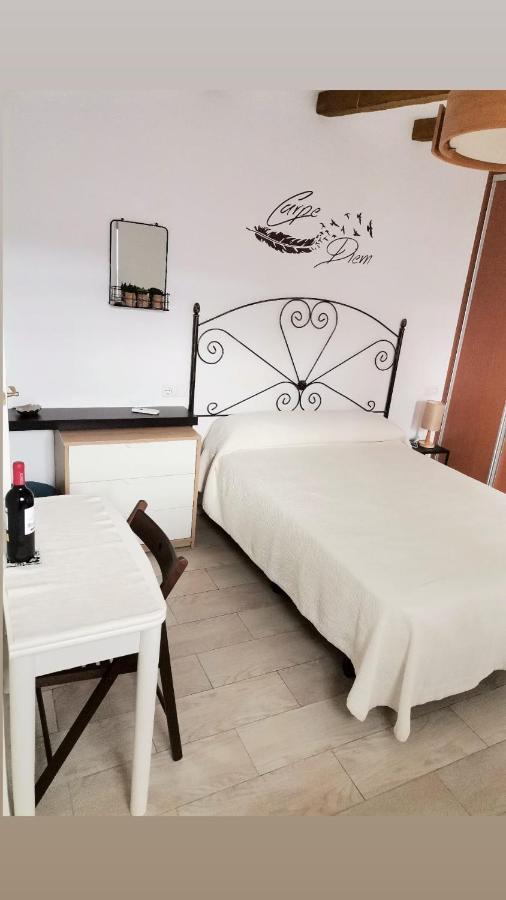 Apartamentos La Mar Chica Benalmádena Exteriör bild